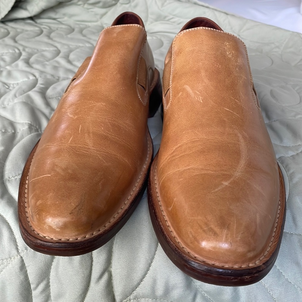 Men’s Size 13M Cole Haan Tan slip-on with wood trim and rubber sole